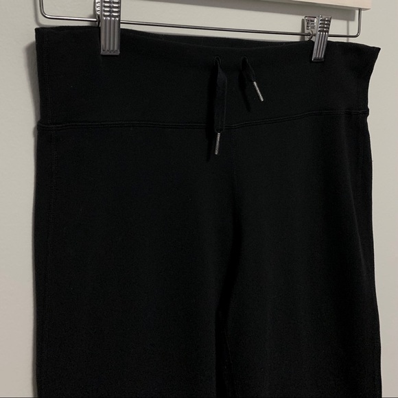 Lululemon Still Pant Black Wide Flared Leg Size 8 - Picture 5 of 10